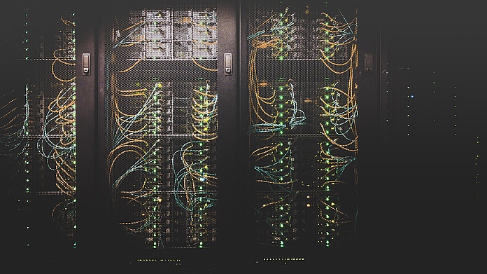 Eine Bild von einem angeschlossenen Server